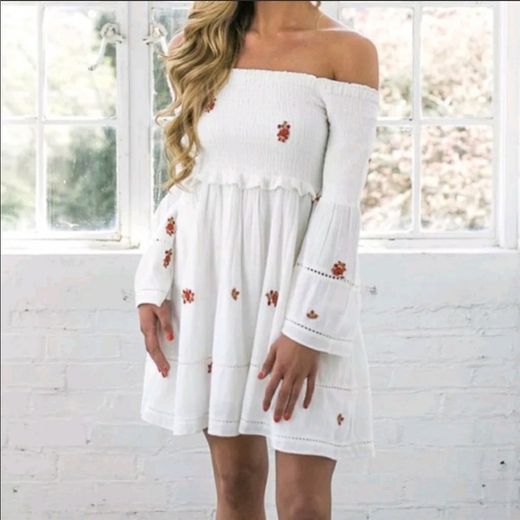Free People Dresses & Skirts - Free People Dress Counting Daisies Floral Large
